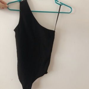 Brandy Melville One shoulder Black Body Suit